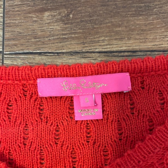 Lilly Pulitzer Red Textured Blouse - Picture 2 of 6